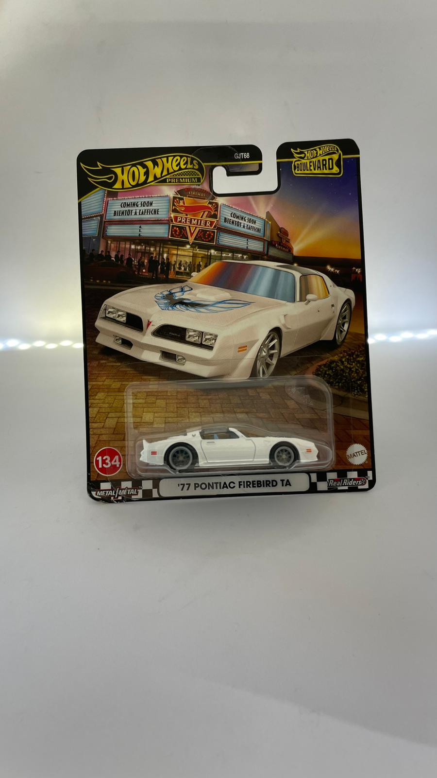 Hot Wheels Boulevard #134 '77 Pontiac Firebird T/A